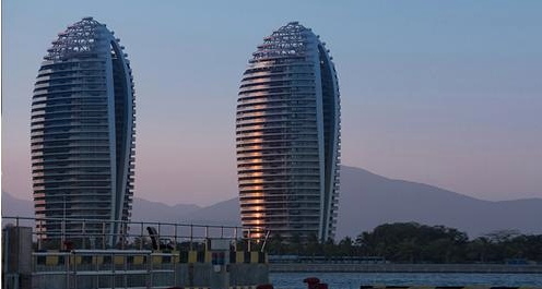 海南封关刚落地，楼市先崩了