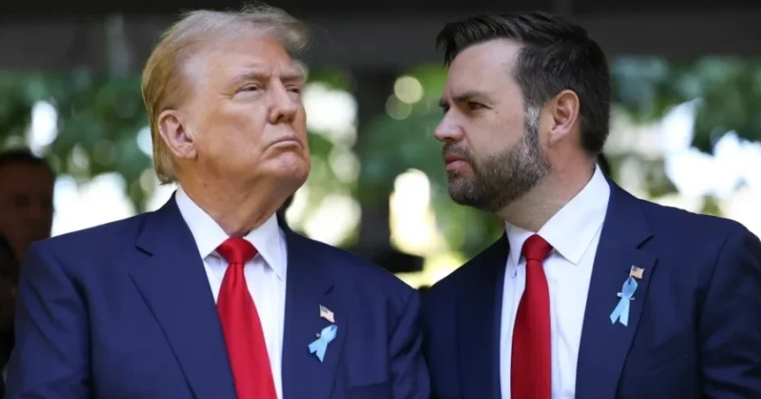 万斯等促特朗普关注国内议题 否则中期选举危矣