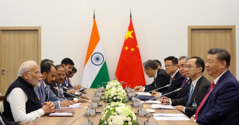 中印达成边界解决方案后,双方边防部队开始从两处争议地点后撤