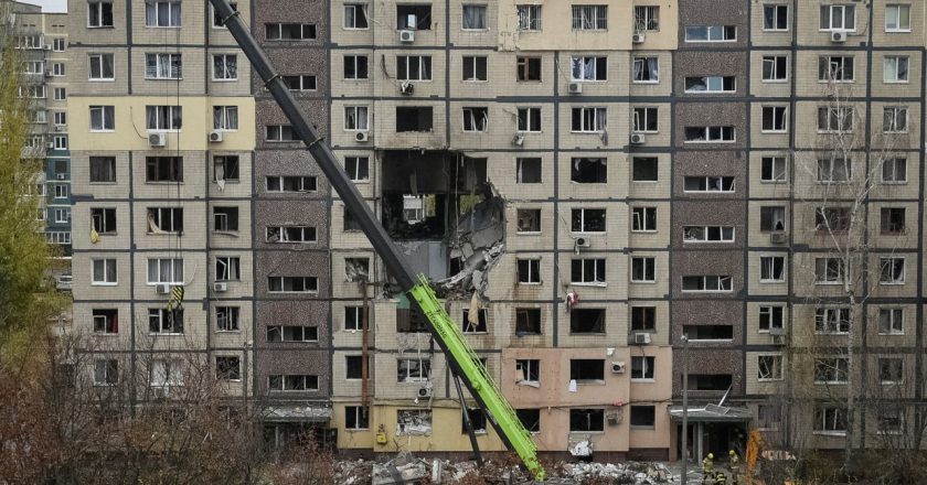 俄無人機飛彈襲擊烏克蘭至少3死 能源設施受損